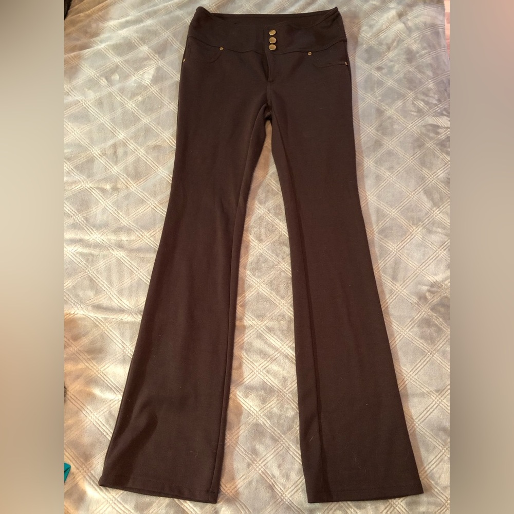Thalia Sodi flare bell bottom stretch button up pants on brown - size s